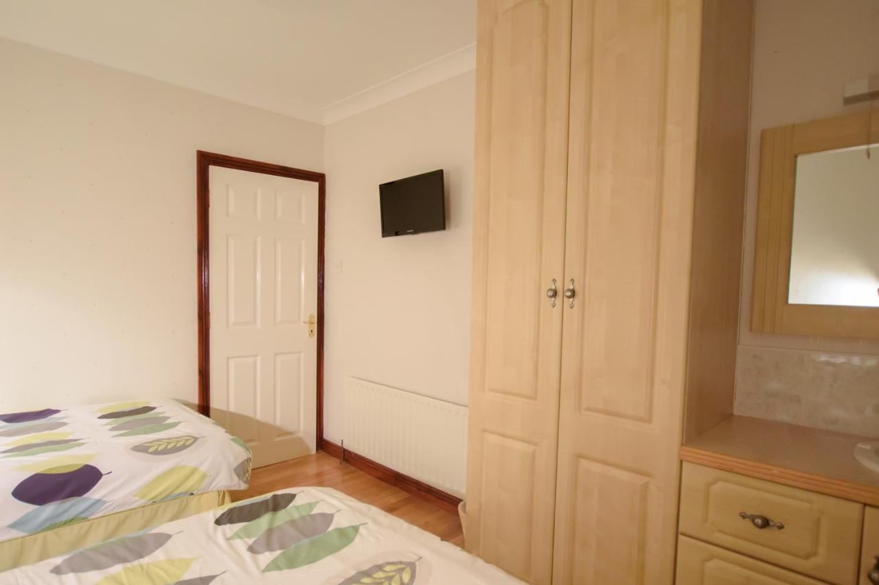 Rossgier Inn Lifford Экстерьер фото